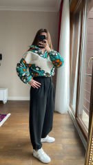 Çiçek Desenli Fermuar Yaka Beli Lastikli Peluş Sweatshirt