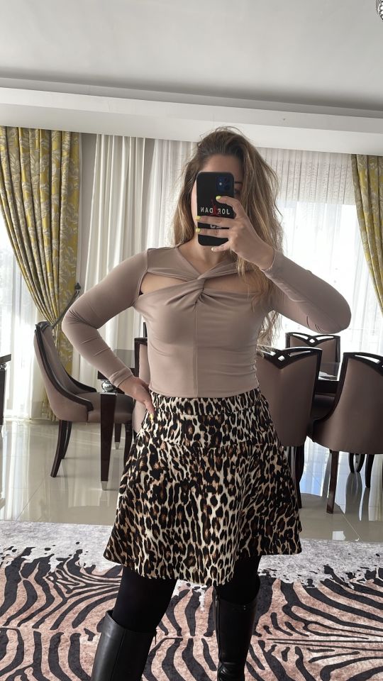 Pencere Detay Sandy Kumaş Kumaş Vizon Body