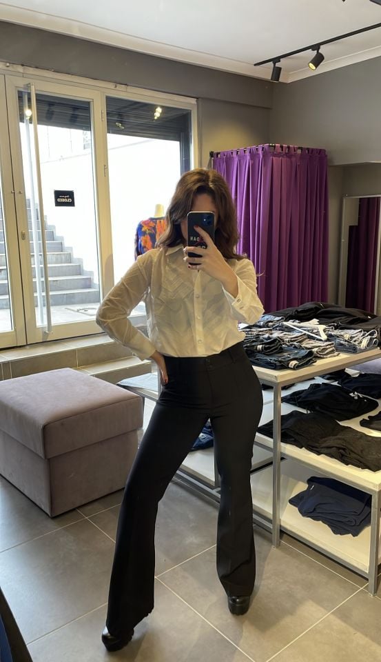 Krem Desen Beyaz Şifon Gömlek