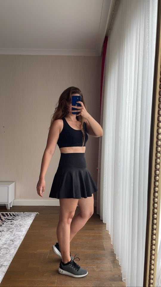 Siyah Şort Etek